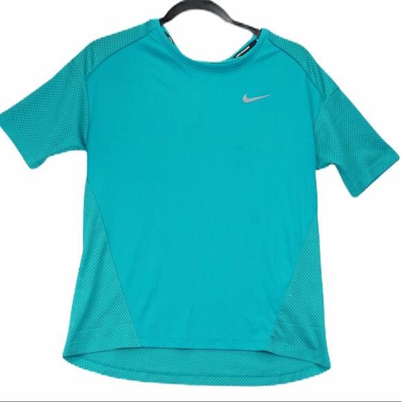 Nike dry fit small teal athletic t shirt
